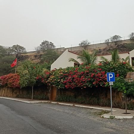 Casa Das Buganvilias Praia Esterno foto